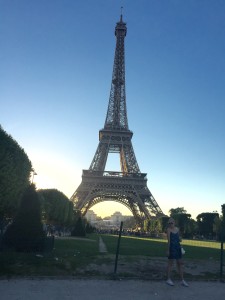 eiffel tower paris france study abroad
