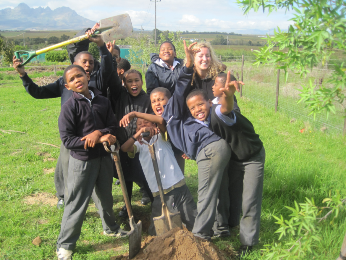 AIFS Study Abroad - Volunteer Abroad