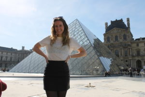 AIFS Abroad student at the Louvre Museum in Paris, France
