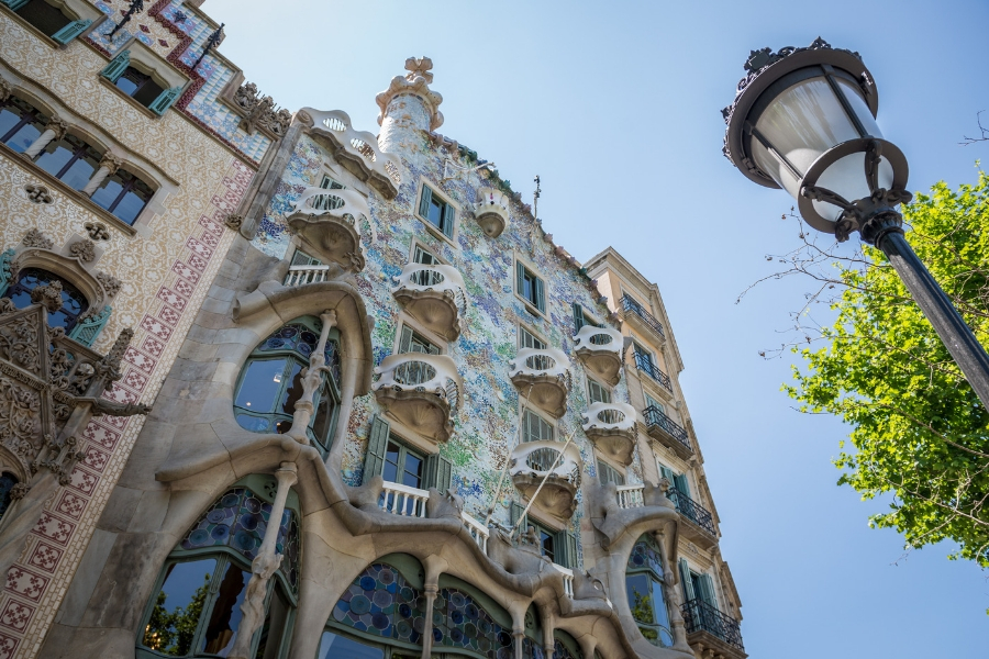 5 Things That Make Barcelona a Dream Destination for Art and Architecture Lovers | Casa Batlló | AIFS in Barcelona, Spain