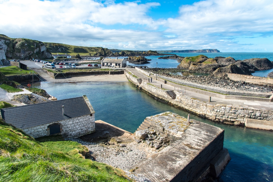 Calling all GoT fans! Here are 7 Game of Thrones filming locations in Europe where you can explore Westeros in real life. | AIFS Study Abroad | Ballintoy Harbour, Northern Ireland