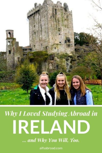 College students at one of Ireland's many historical castles | AIFS Study Abroad