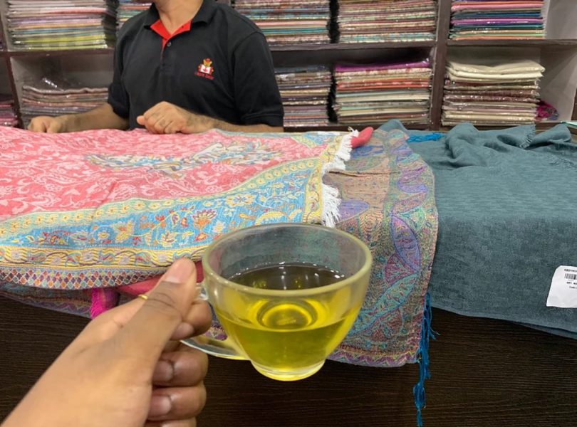 Saffron tea in India | AIFS Study Abroad