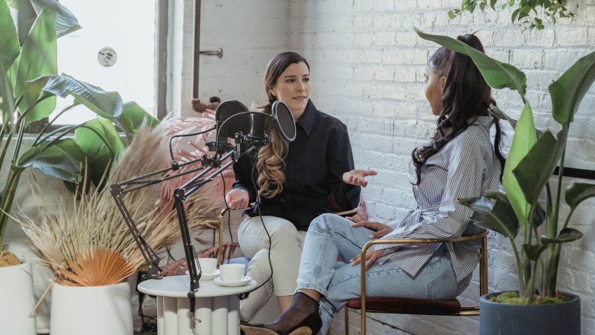 Communications intern