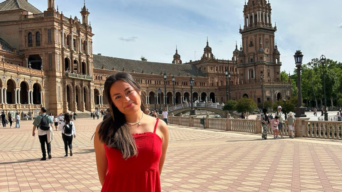 AIFS Abroad student Sara in Valencia, Spain