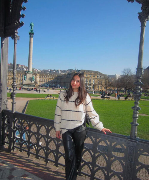 AIFS Abroad student Gabriela studying abroad in Valencia, Spain