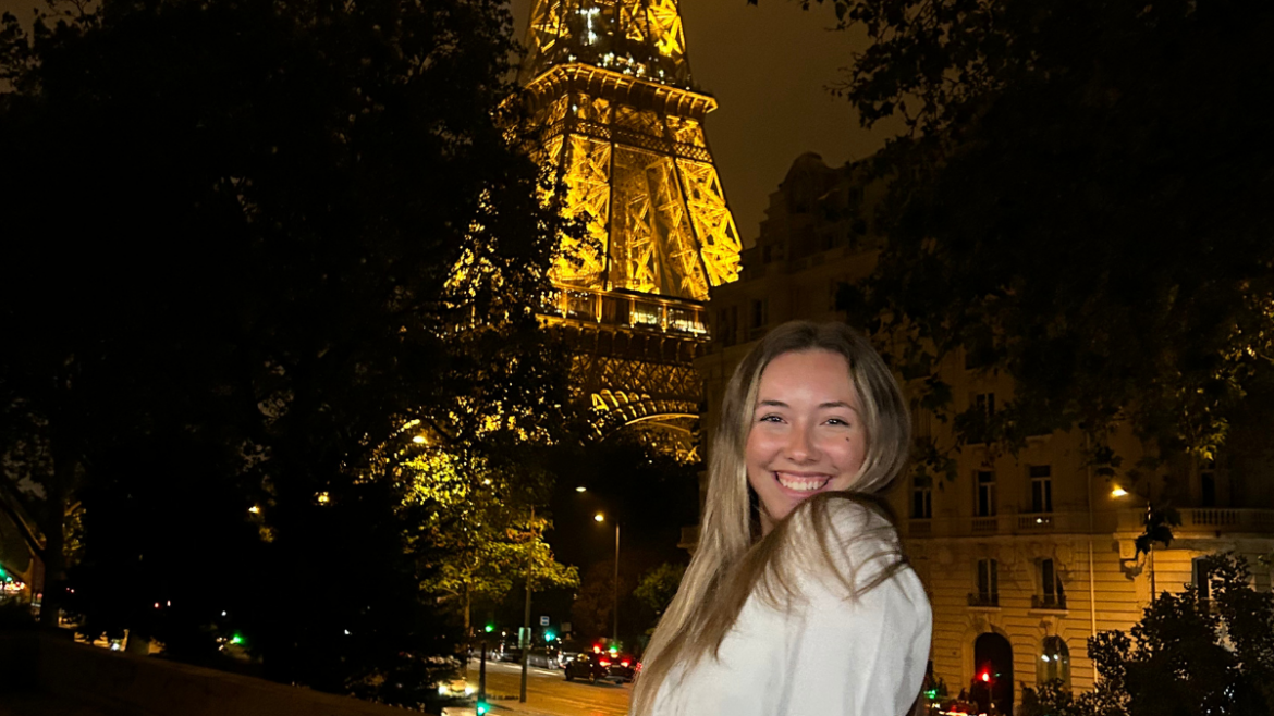 AIFS Abroad student Savannah in Paris, France studying abroad