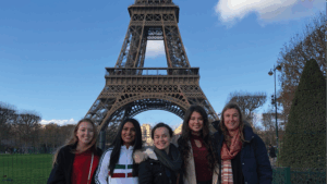 AIFS Abroad students in Paris, France