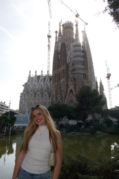 AIFS Abroad student Nicole in Barcelona, Spain