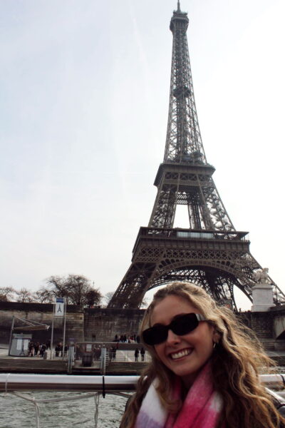 AIFS الخارج المتدرب بريدجيت في لندن، إنجلترا