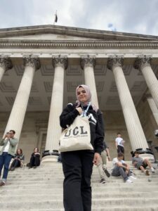 AIFS Abroad student AYA in London, England