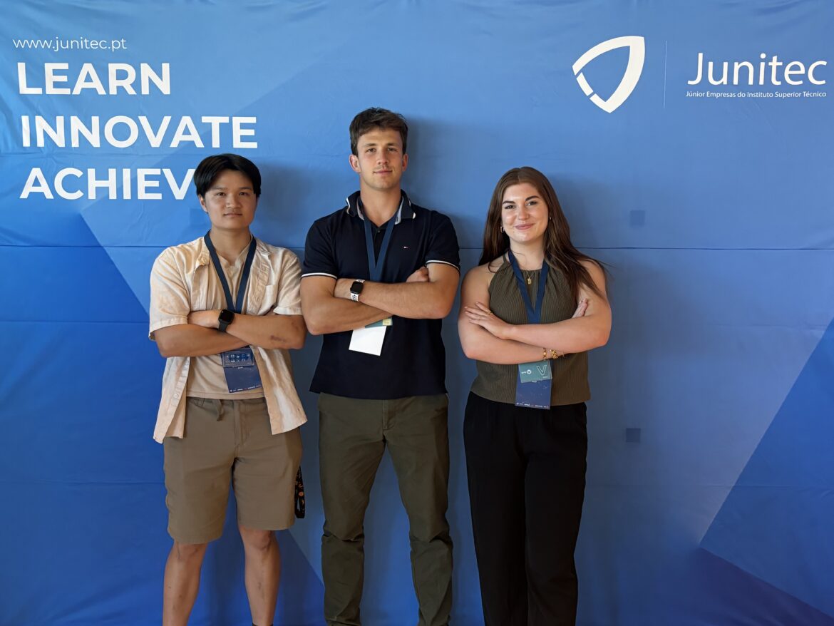 AIFS Abroad intern Julia in Lisbon, Portugal