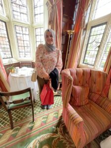 AIFS Abroad student AYA in London, England