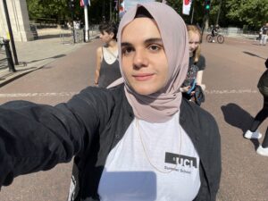 AIFS Abroad student AYA in London, England