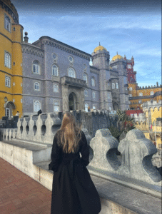 AIFS Abroad student Audrey in Paris, France