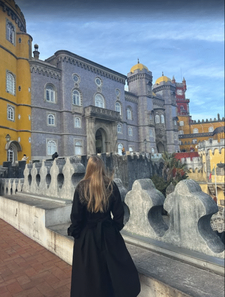 AIFS Abroad student Audrey in Paris, France