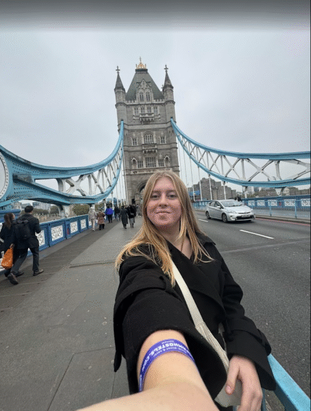 AIFS Abroad student Audrey visiting London, England