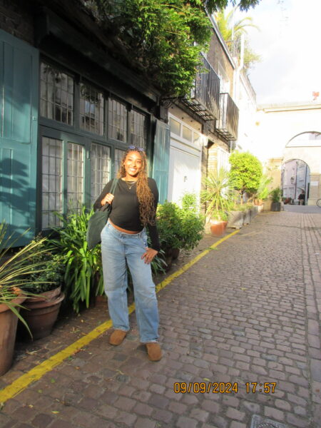 AIFS Abroad student Dominique in London, England