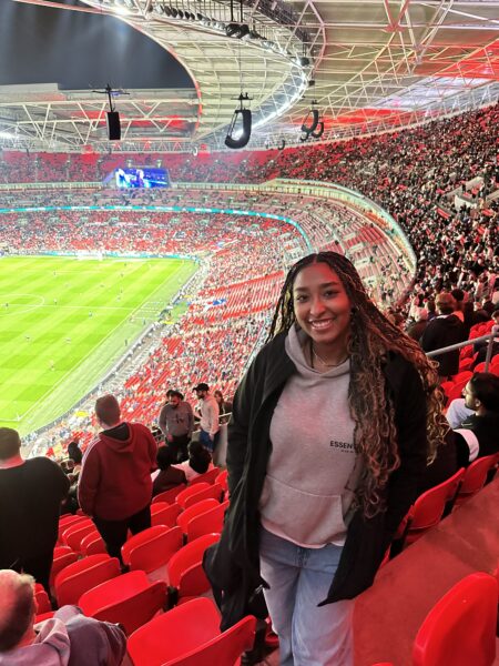 AIFS Abroad student Dominique in London, England