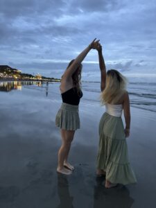 AIFS Abroad intern Tiffany in Sydney, Australia